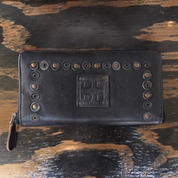 DuDu Bags Black Leather Wallet - Picture 1 of 4
